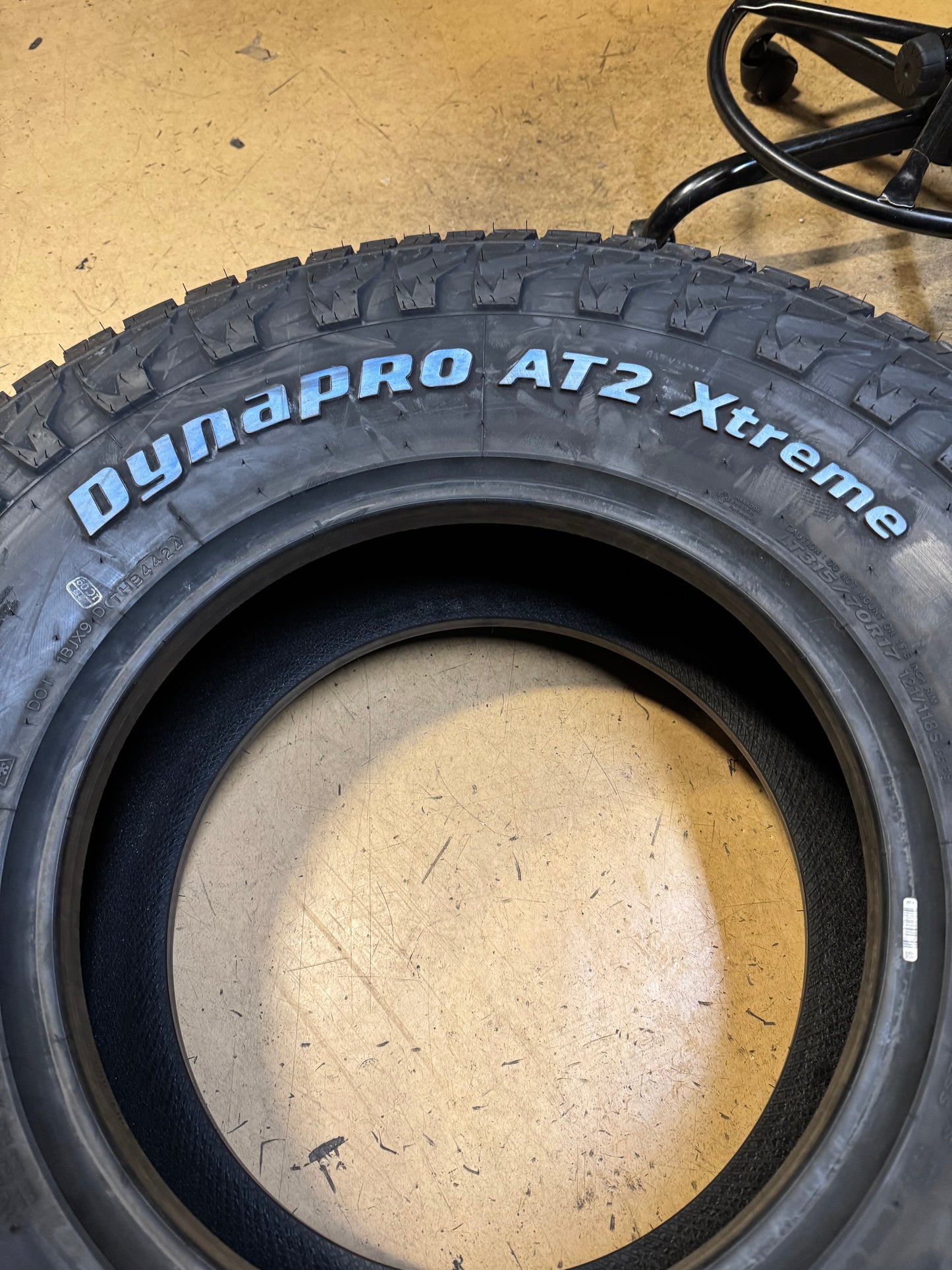 HANKOOK DYNAPRO AT2 XTREME RWL LT 315 70 17 121/118S 10PLY ALL TERRAIN TIRE 2021661
