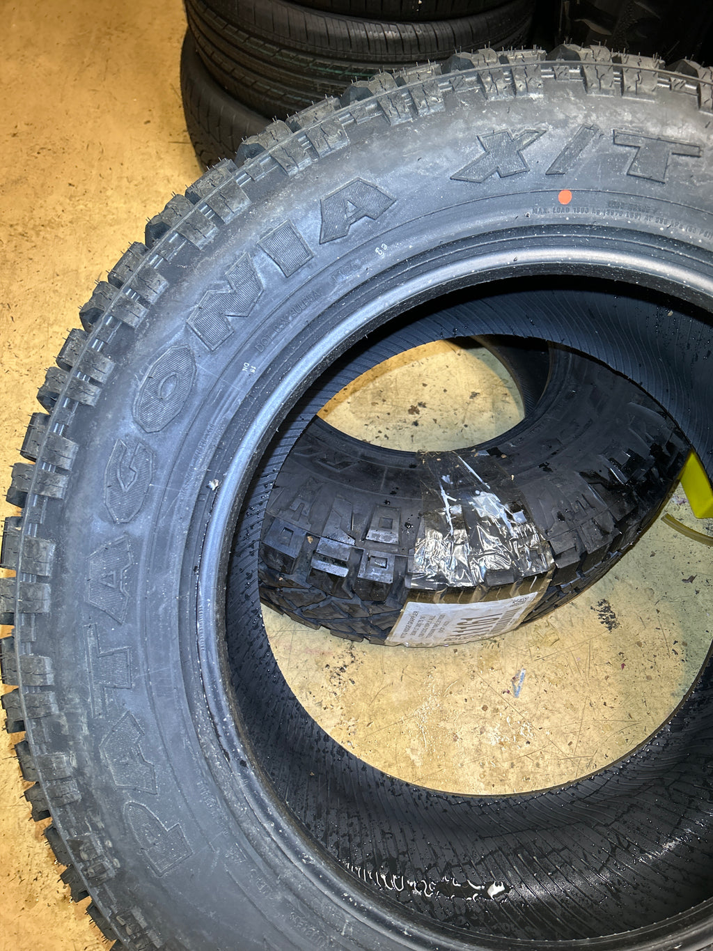 MILESTAR PATAGONIA X/T  BSW LT 37 13.50 22 128Q RUGGED TERRAIN  TIRE 22371303