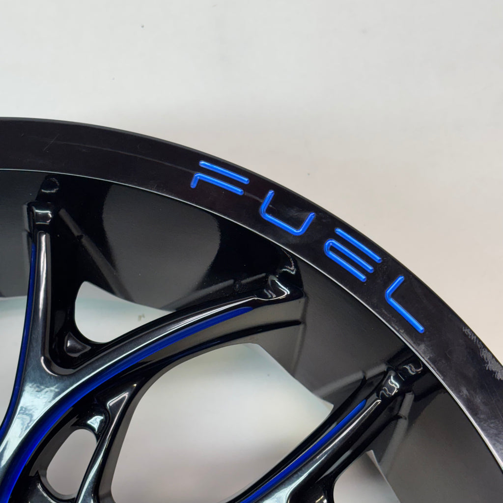 FUEL UTV ALUMINUM RIM D778 RUNNER UTV 18X7 5X156 ET13 GLOSS BLACK MILLED CANDY BLUE FINISH