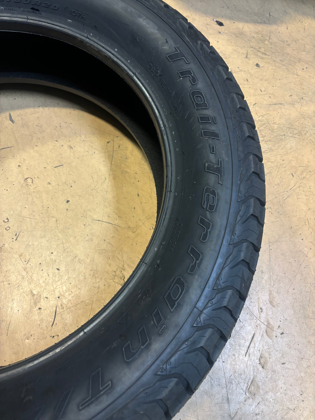 BFGOODRICH TRAIL TERRAIN T/A P 245 60 20 107H SL ALL TERRAIN TIRE 30234