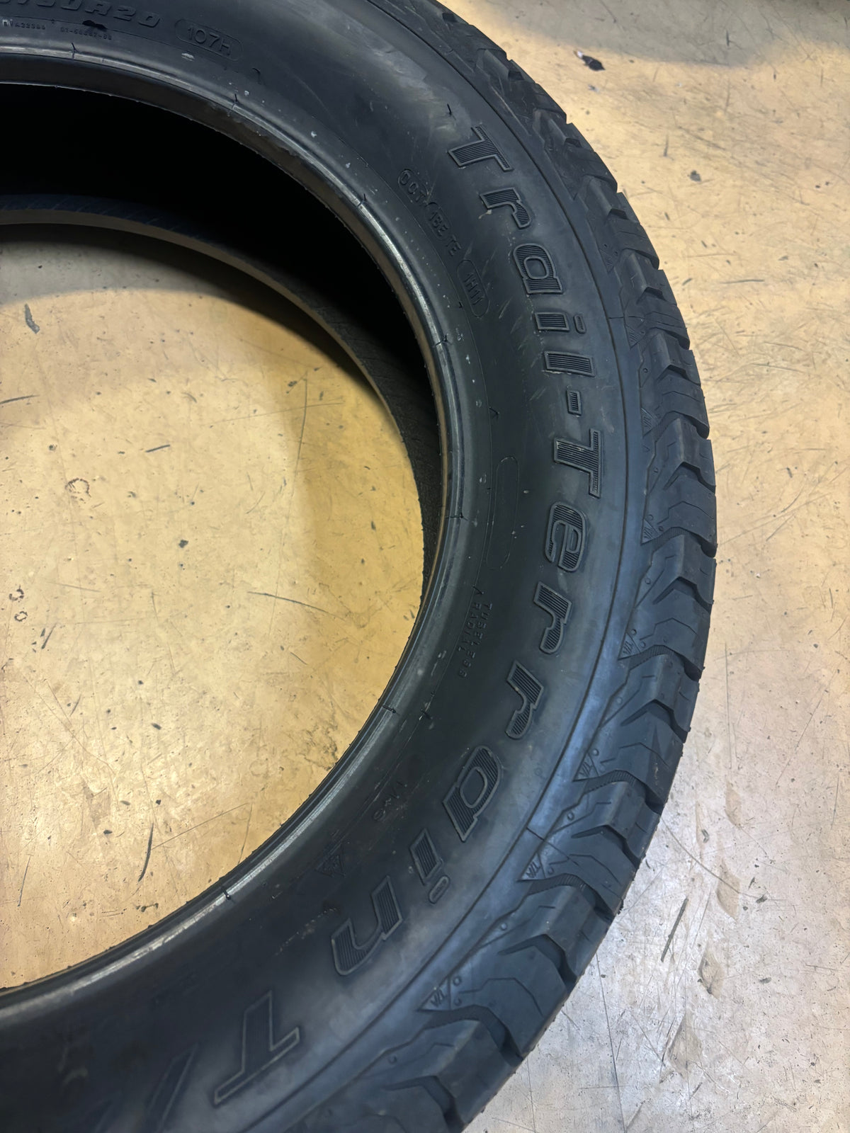 BFGOODRICH TRAIL TERRAIN T/A P 245 60 20 107H SL ALL TERRAIN TIRE 30234