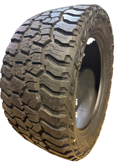 NOS MICKEY THOMPSON BAJA BOSS A/T BSW LT 35 15.5 22 123Q 12PLY TIRE 331036001
