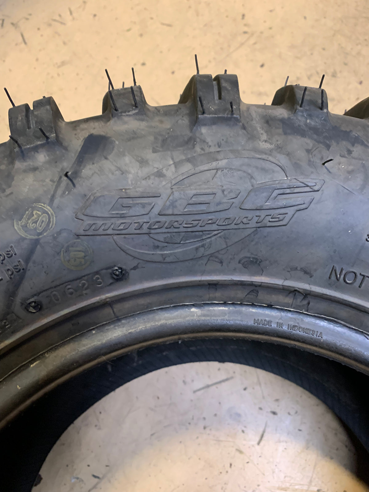 GBC DIRT COMMANDER BSW AT 25 10 12 8 PLY ATV/UTV TIRE AE122510DC