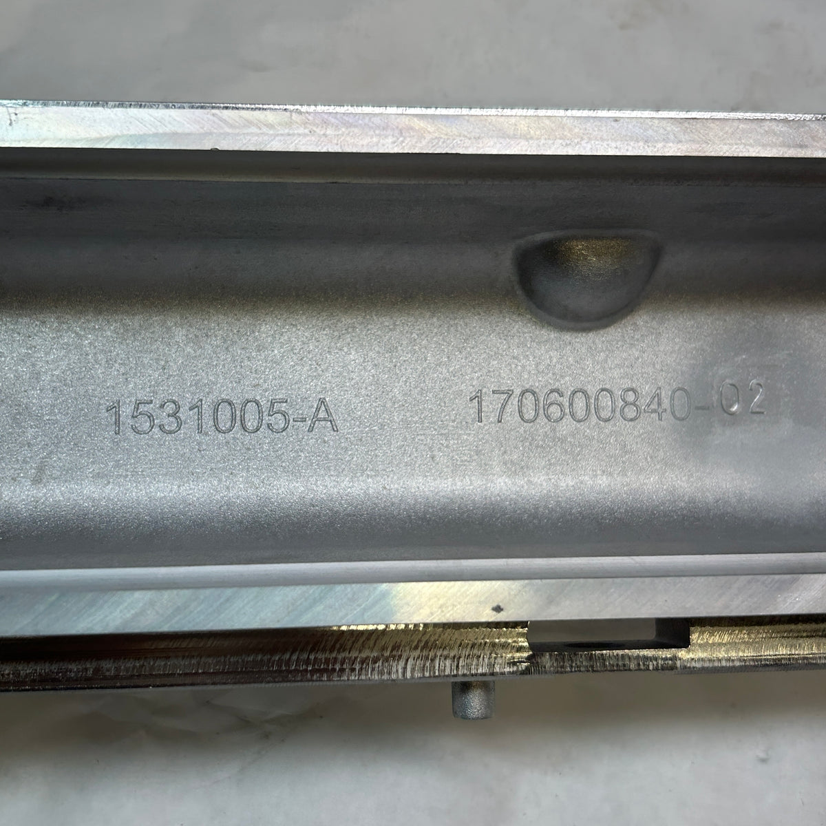 BFCAR  ENGINE COOILING CAST ALUMINUM RADIATOR TOP/HEADER TANK  7E001717