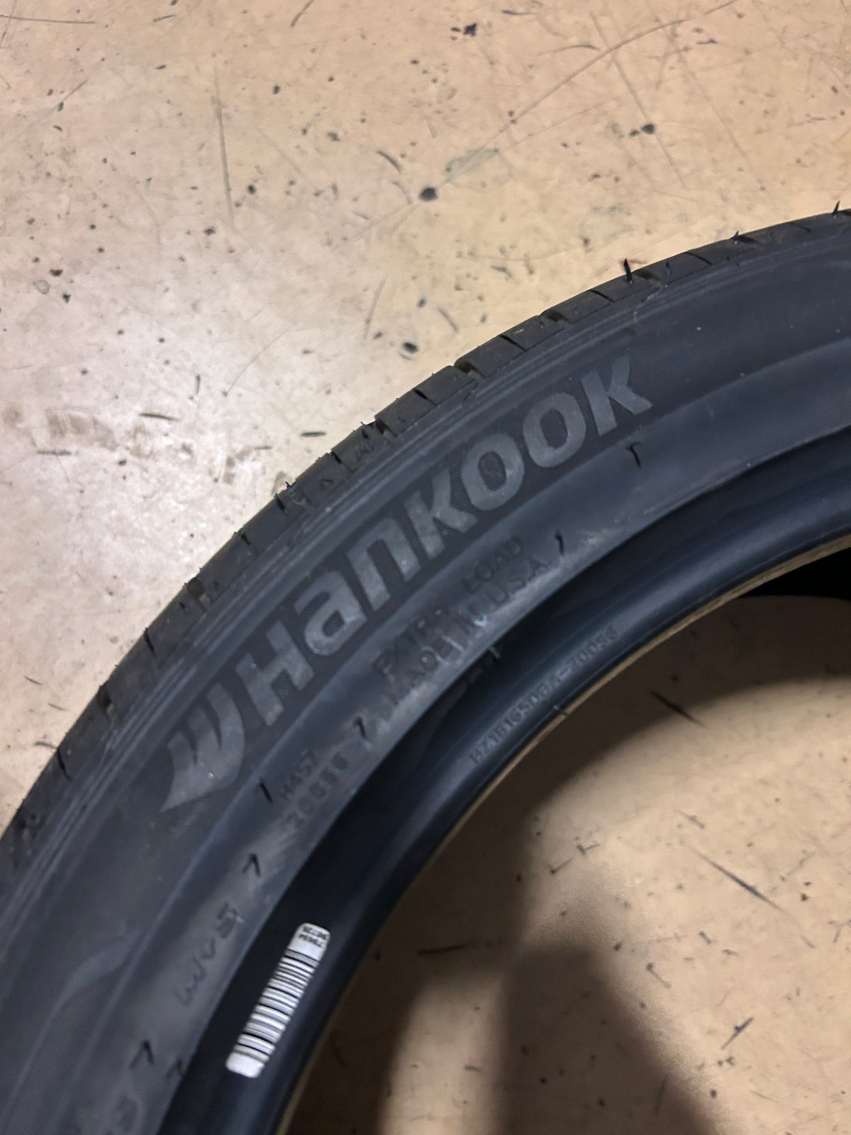 HANKOOK VENTUS V2 CONCEPT2 BSW P 235 40 18 95W UHP TIRE 1027433