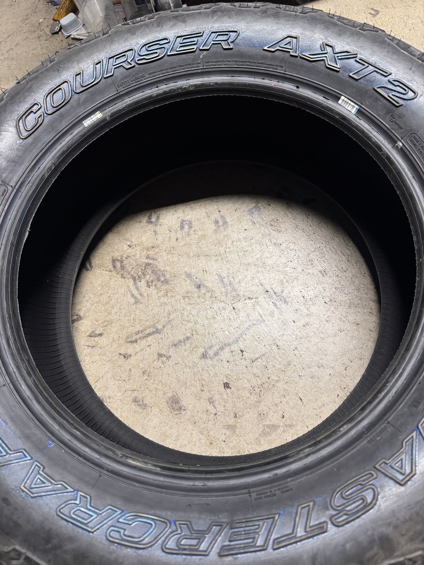 NOS MASTERCRAFT COURSER AXT2 OWL P 275 55 20 117T XL ALL TERRAIN TIRE 177043006