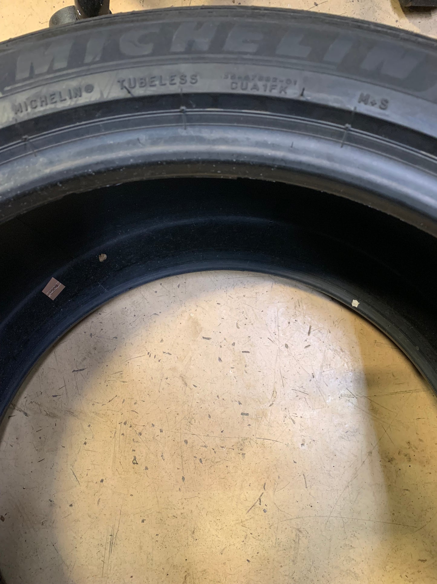 MICHELIN PILOT SPORT ALL SEASON 4 ZP BSW  P 275 35 18 95Y TIRE 40767