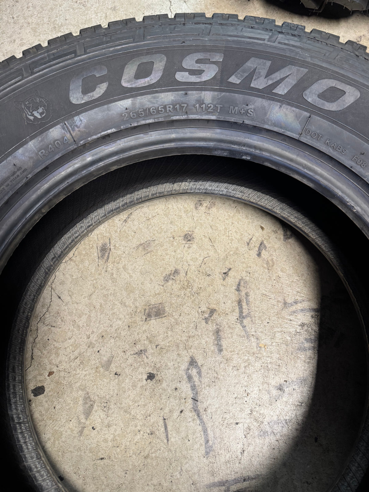 2 NOS COSMO EL TIGRE AT BSW P 265 65 17 112T ALL TERRAIN TIRE I0086338