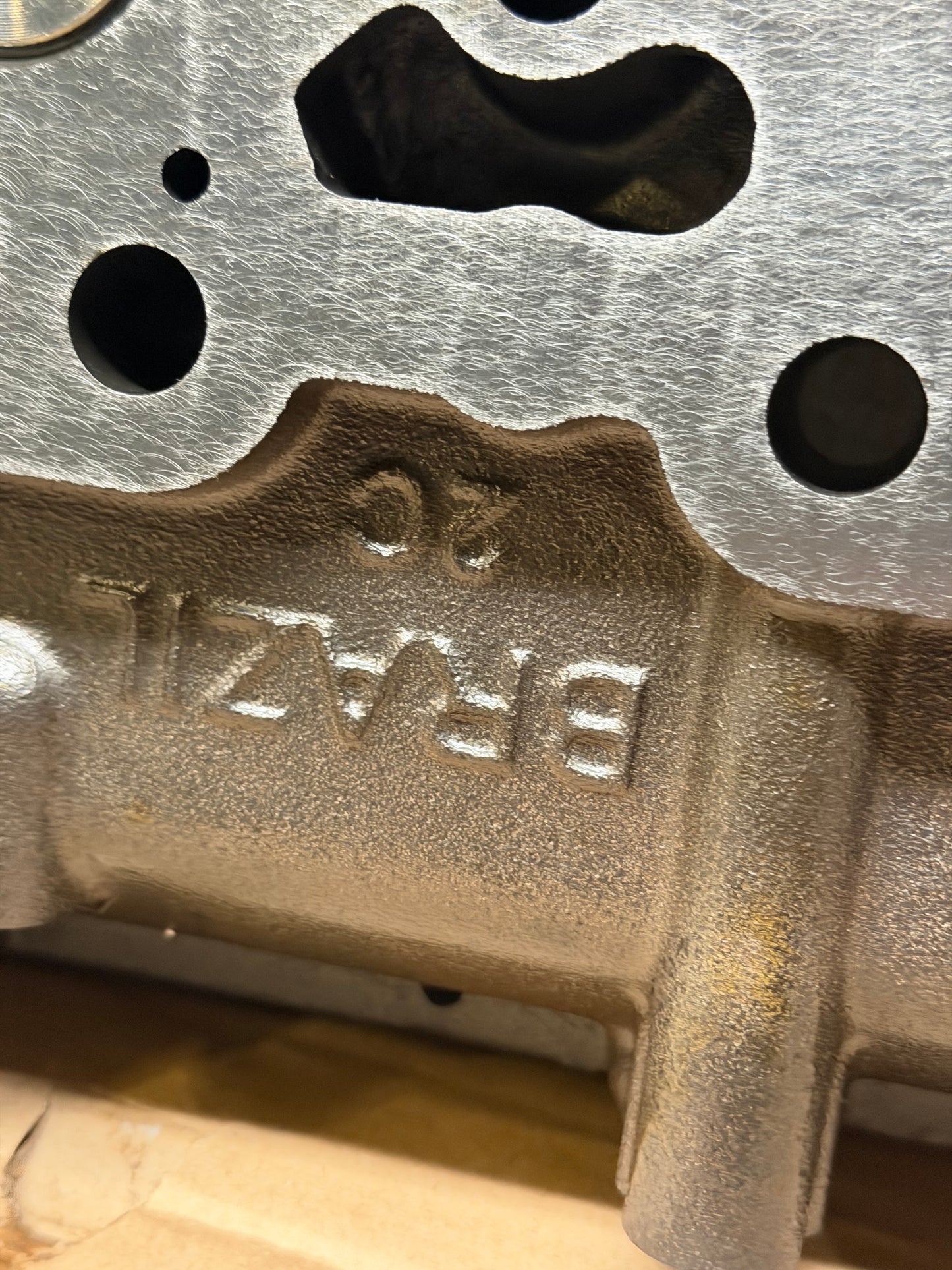 REMAN. CUMMINS CYLINDER HEAD EPA13 8.9L ISC/ISL ENGINES 5529501RX