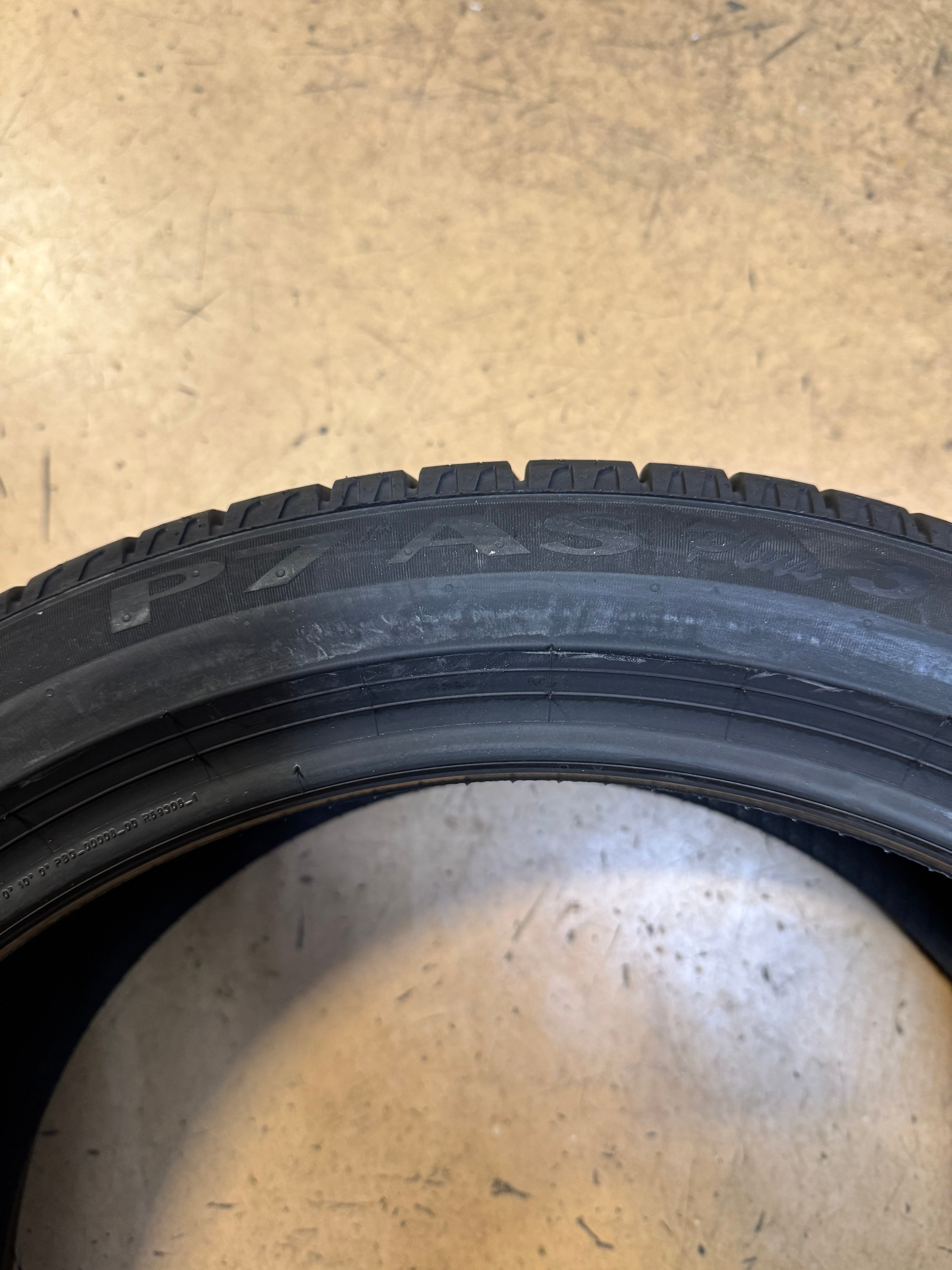 2 PIRELLI P7 AS PLUS 3 BSW P 245 40 19 98V XL ALL SEASON TIRE 3916800
