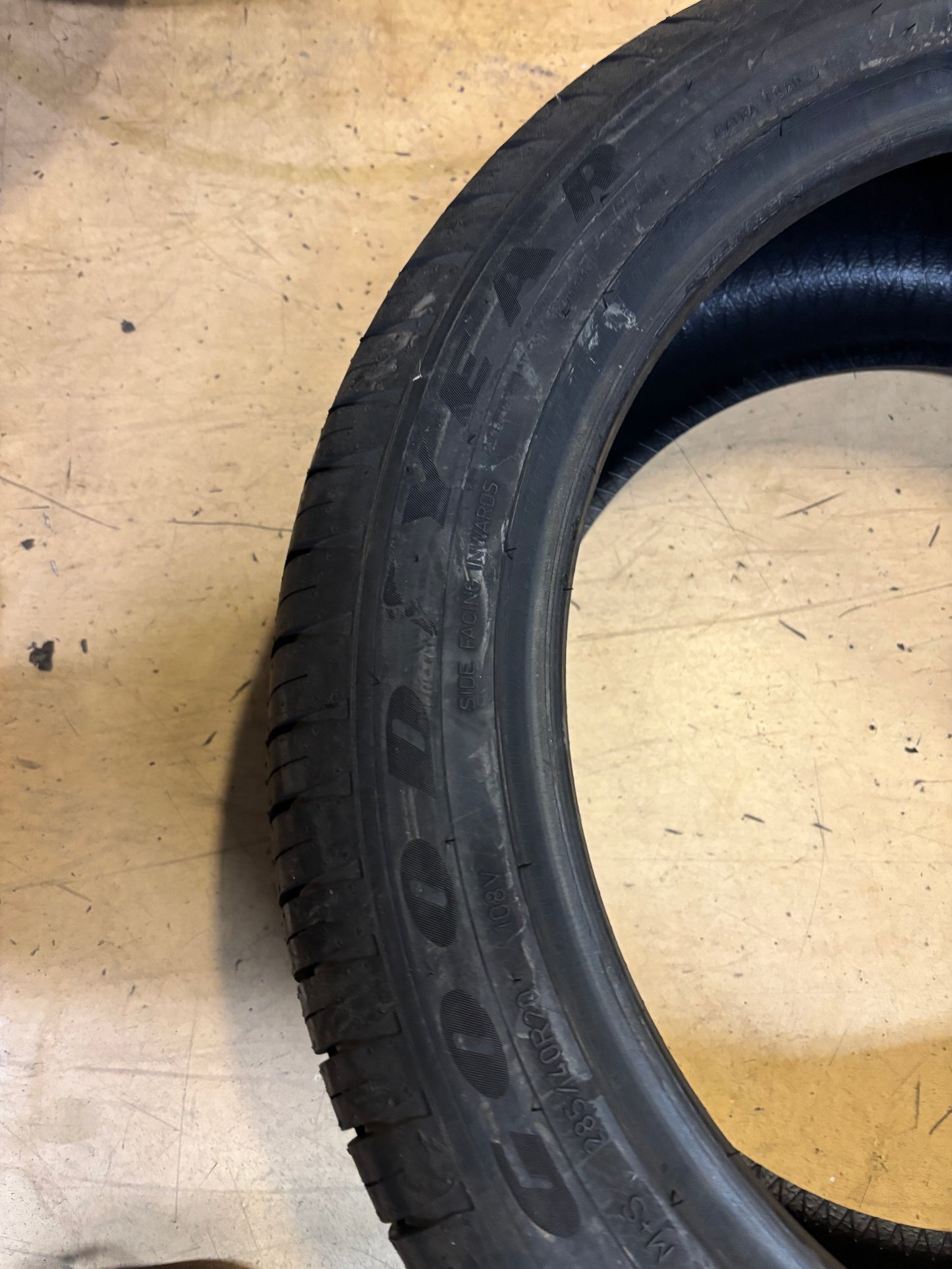 GOODYEAR EAGLE SPORT A/S RUNONFLAT (MOExtended) MERCEDES P 285 40 20 108V XL ALL SEASON TIRE 109175395
