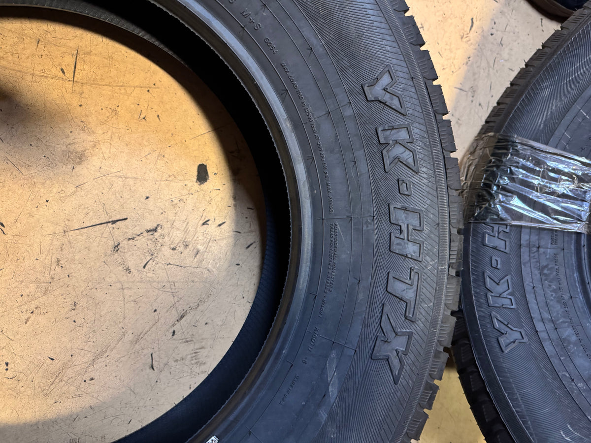 2 NOS YOKOHAMA YK-HTX BSW P 255 70 18 113T HIGHWAY TERRAIN TIRE 110105425