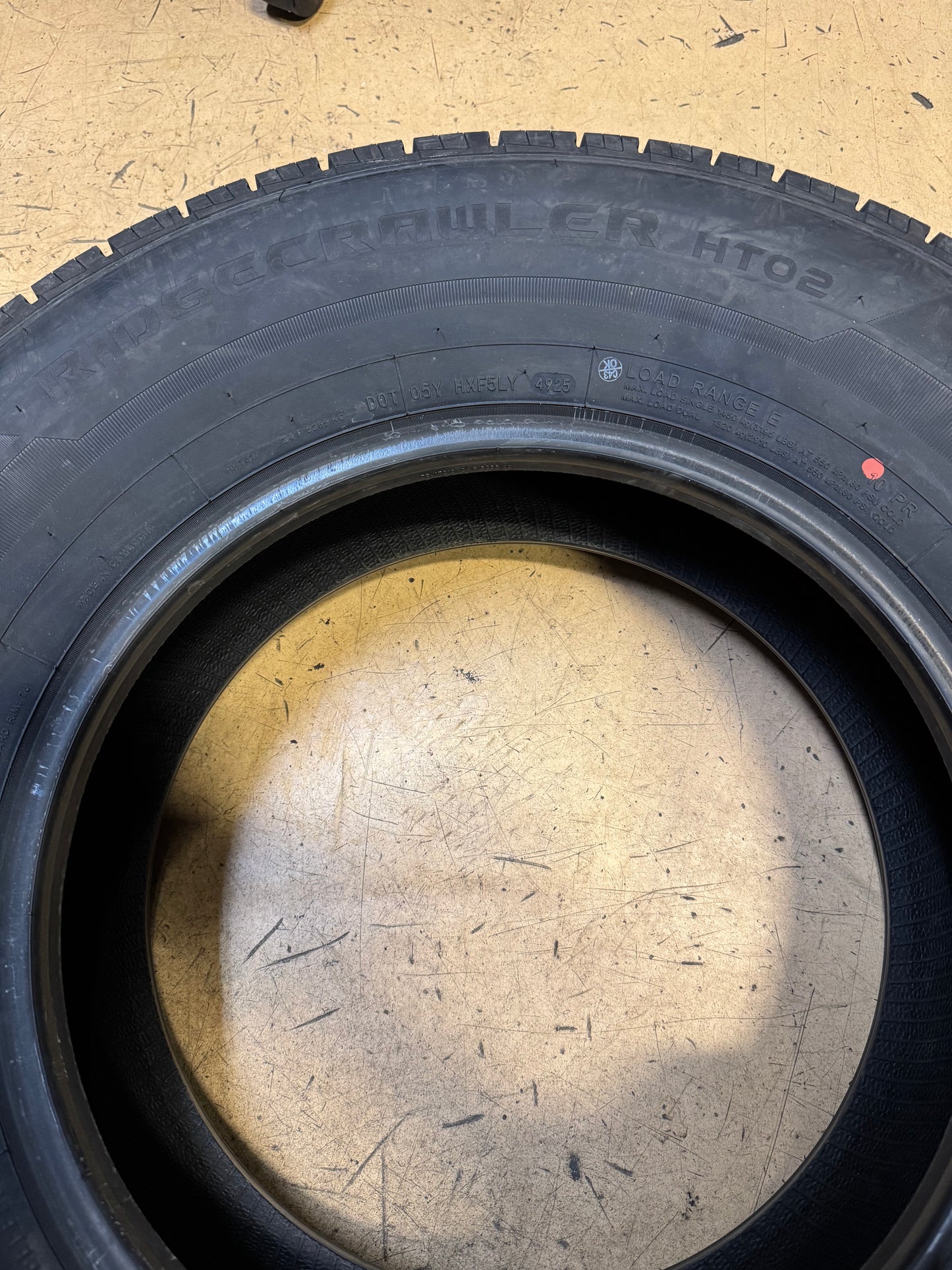 BLACKHAWK RIDGE CRAWLER HT02 BSW LT 245 75 17 121/118S 10PLY ALL SEASON TIRE 1602531K