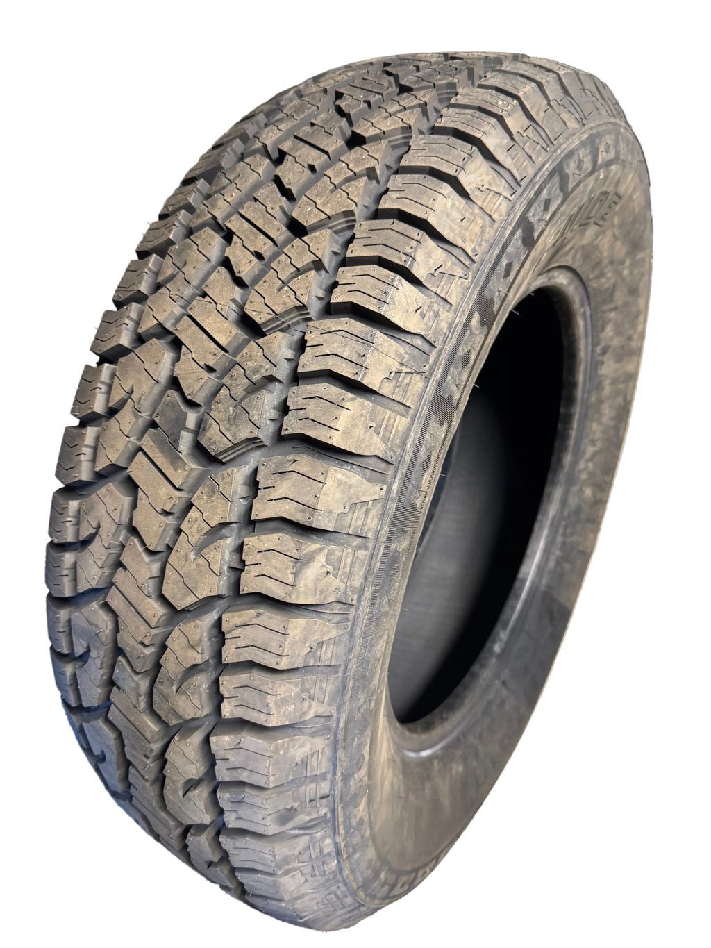 TRAIL GUIDE ALL TERRAIN BSW LT 265 70 18 124/121R 10PLY TIRE TGT30