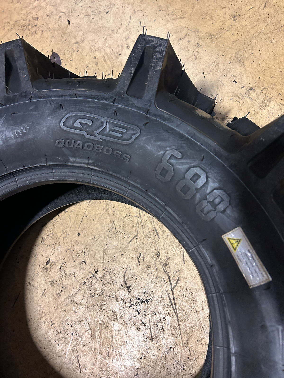 NOS QUADBOSS QBT680 BSW  29 9.5 14 76J 6PLY ATV/UTV TIRE QBT2995014
