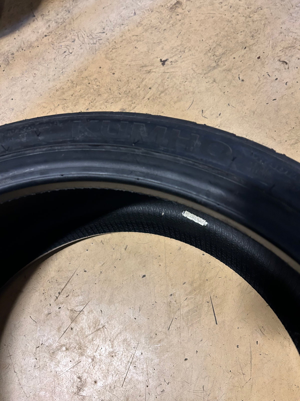 KUMHO ECSTA PS91 BSW P 235 35 19 91Y XL UHP TIRE 2160853