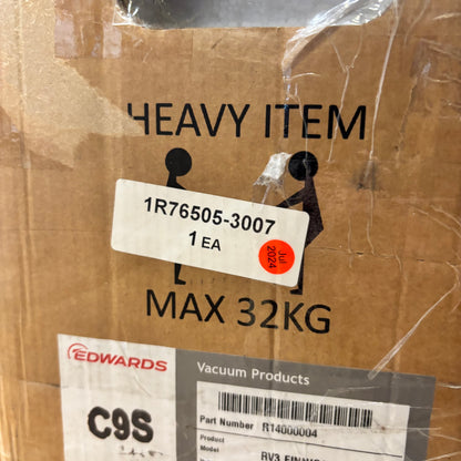 EDWARDS RV3 ROTARY VANE VACUUM PUMP 220-240V 50/60HZ (NEEDS REPAIR)