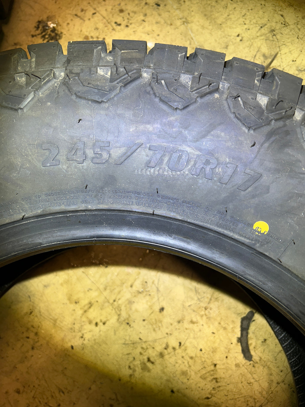 BLACKHAWK RIDGECRAWLER A/T BSW P 245 70 17 110T ALL TERRAIN TIRE 4120861V