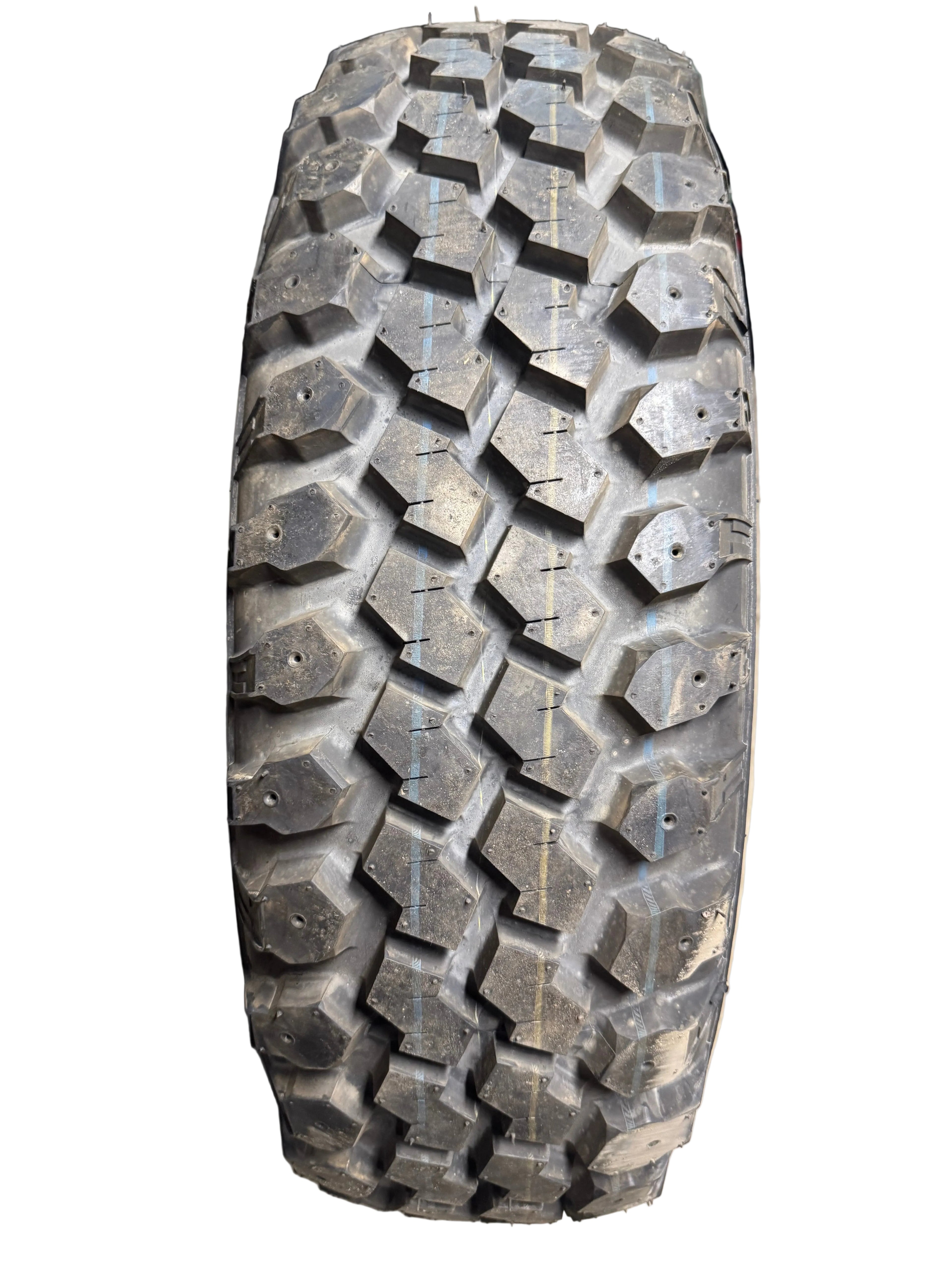 NOS NAKANG MUD STAR RADIAL M/T OWL LT 255 75 17 111/108Q 6PLY MUD TERRAIN TIRE 22130002
