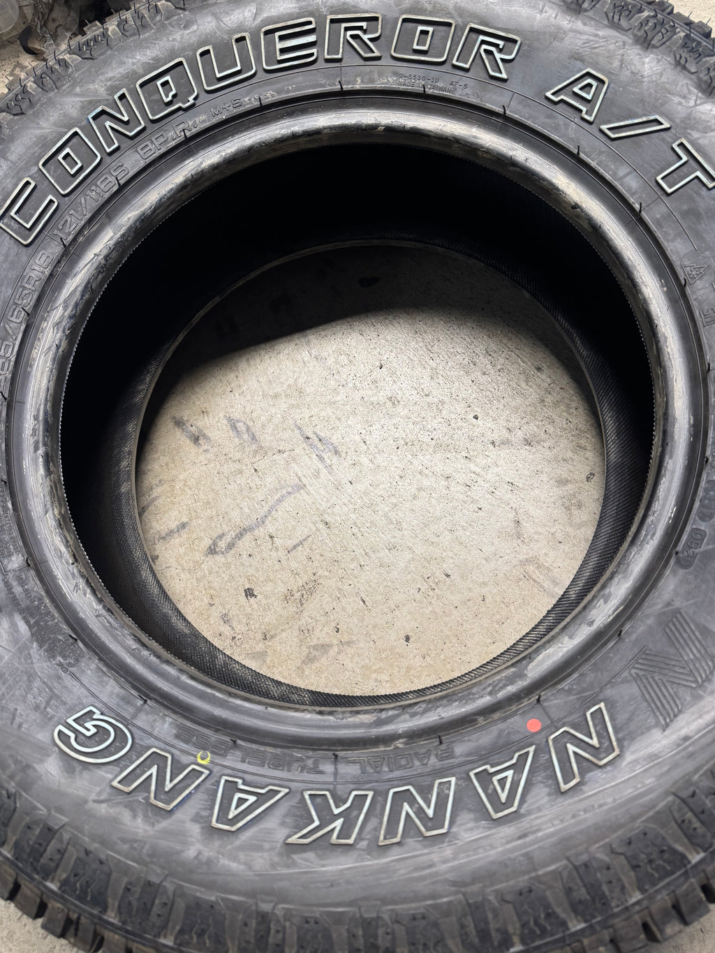 NOS NANKANG CONQUEROR A/T OWL LT 285 65 18 121/118S 8PLY ALL TERRAIN TIRE 22799001
