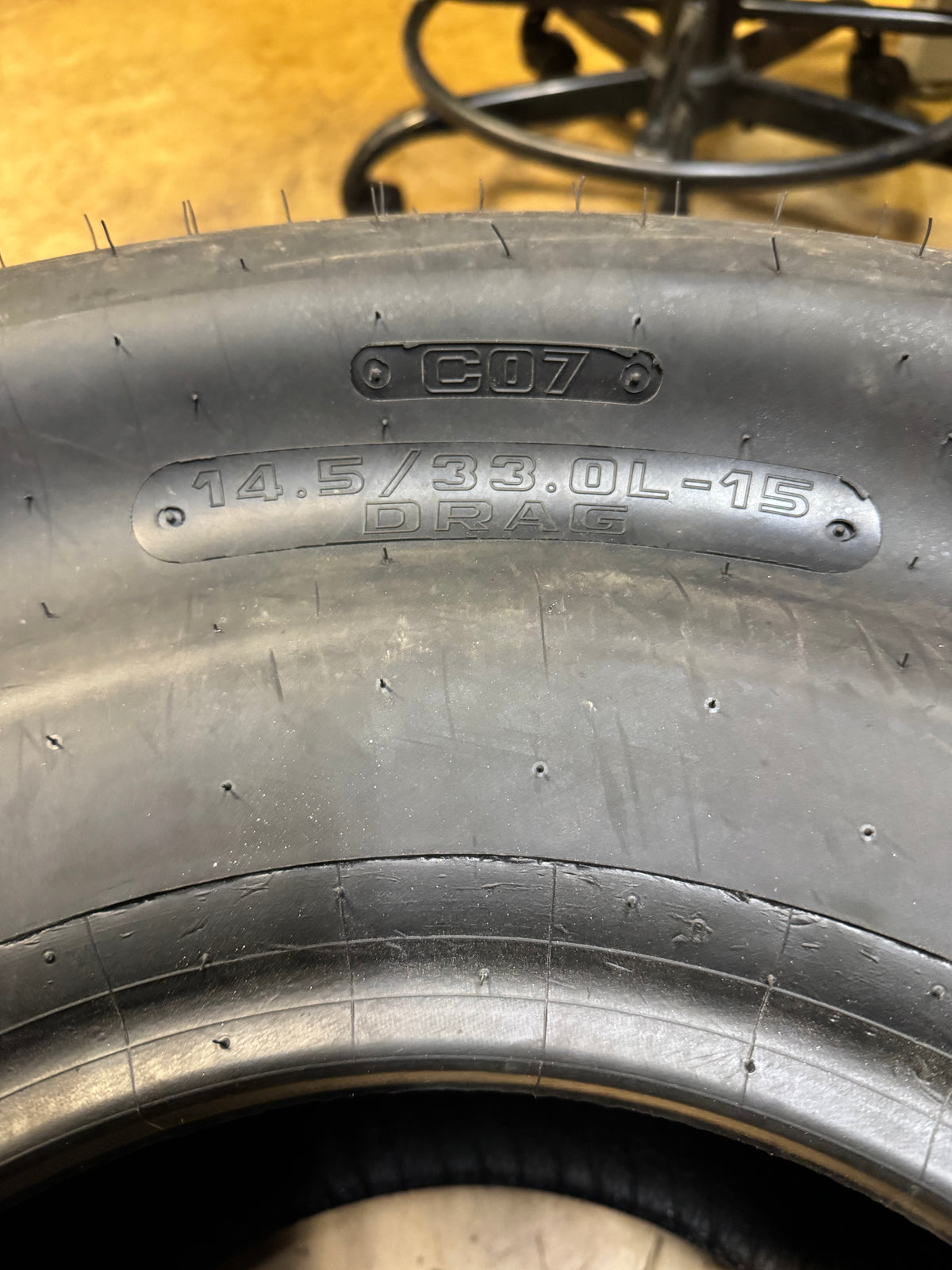 HOOSIER CO7 OWL  14.5 33 15 DRAG TIRE 18367 ROLLOVER 107 1/2"