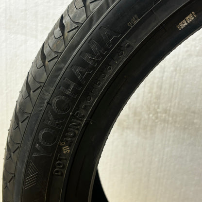2 NEW OLD STOCK YOKOHAMA AVID ASCEND GT P 255 40 19 100V XL A/S TIRES 110132748
