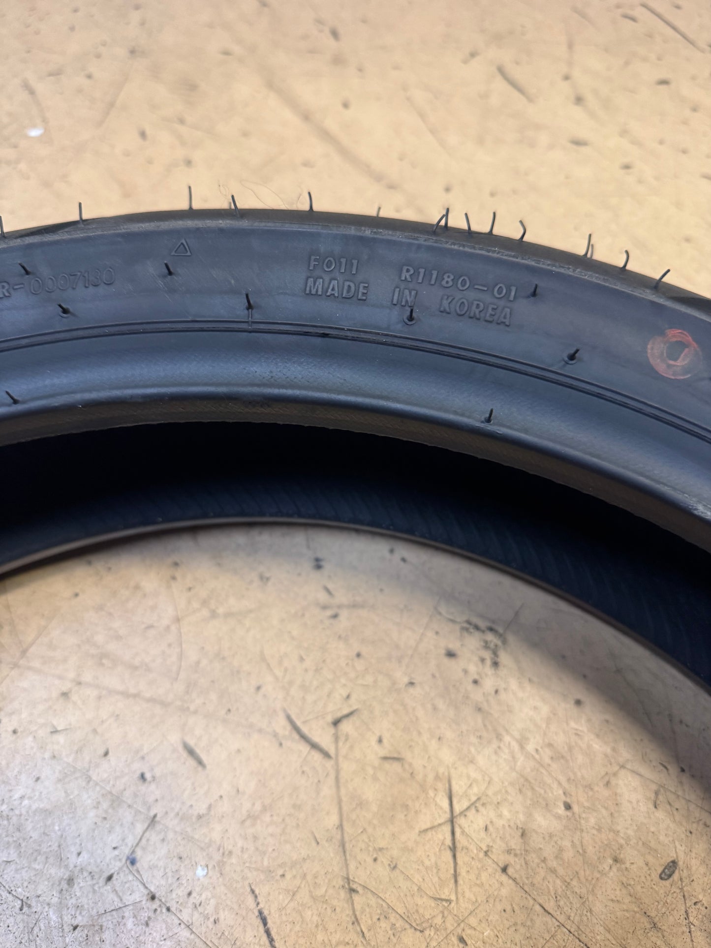 SHINKO 011 VERGE BSW 120 7017 58W FRONT MOTORCYCLE TIRE 874081