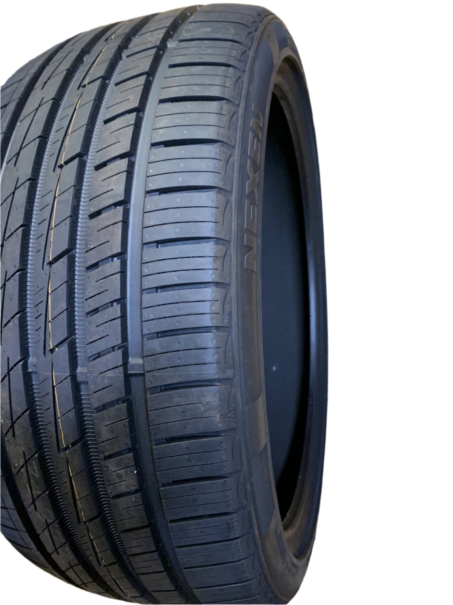 NEXEN NFERA AU7 BSW P 245 35 20 95Y XL UHP ALL SEASON TIRE 15638NXK