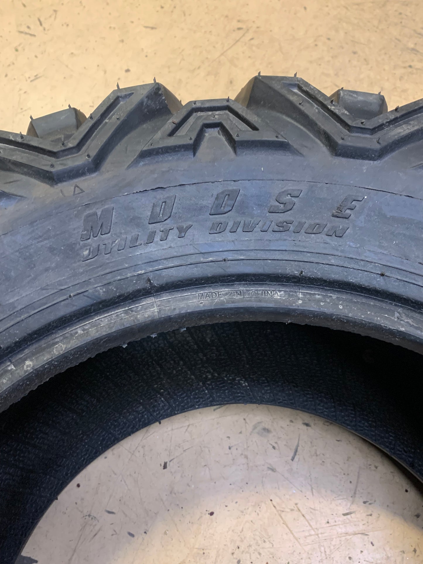 MOOSE SWITCHBACK BSW AT 27 10 14 6PLY ATV/UTV TIRE 03201274