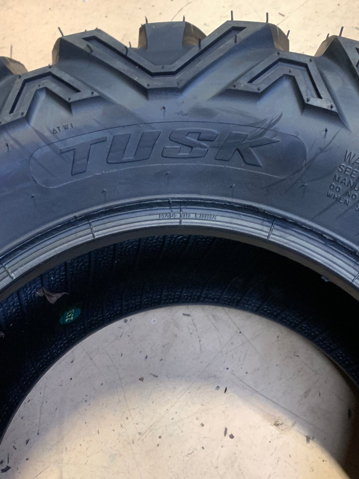 TUSK TRILOBITE BSW AT 25 10 12 50J 6PLY ATV/UTV TIRE 1321730002