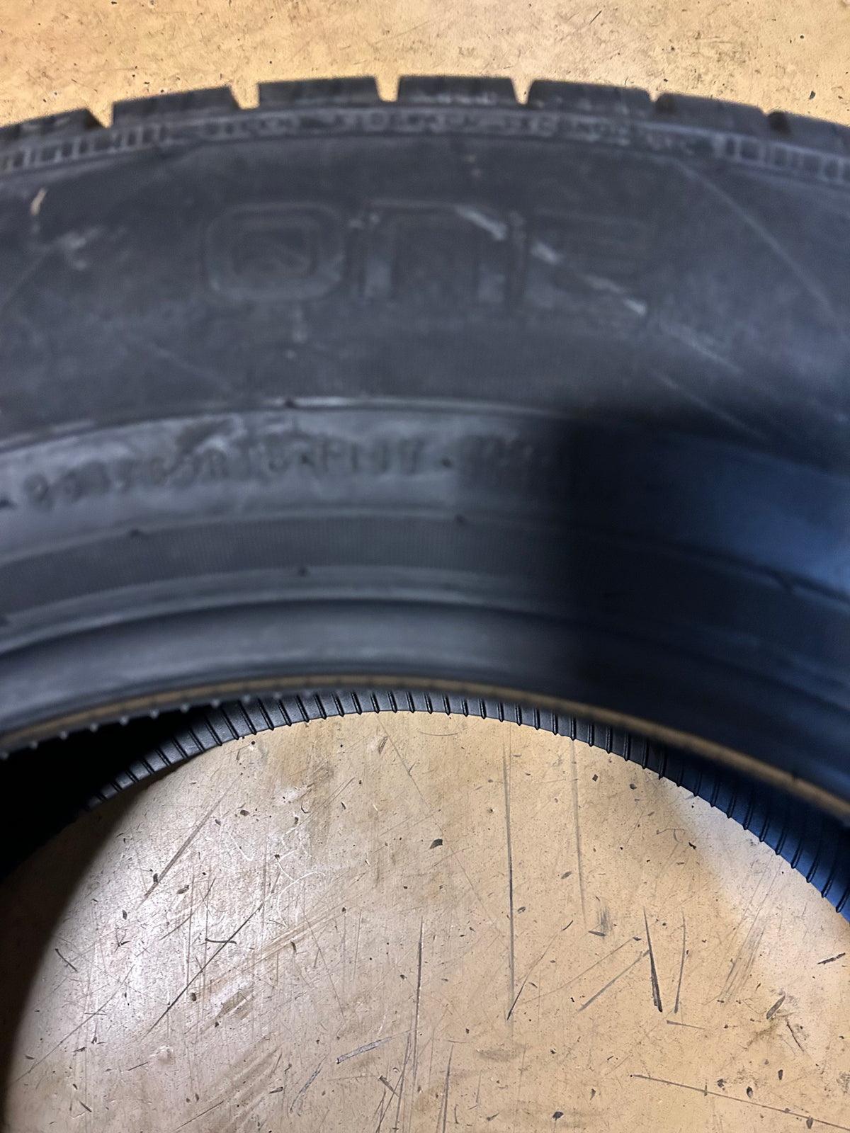 NOKIAN ONE BSW P 255 65 18 111T ALL SEASON TIRE T431317
