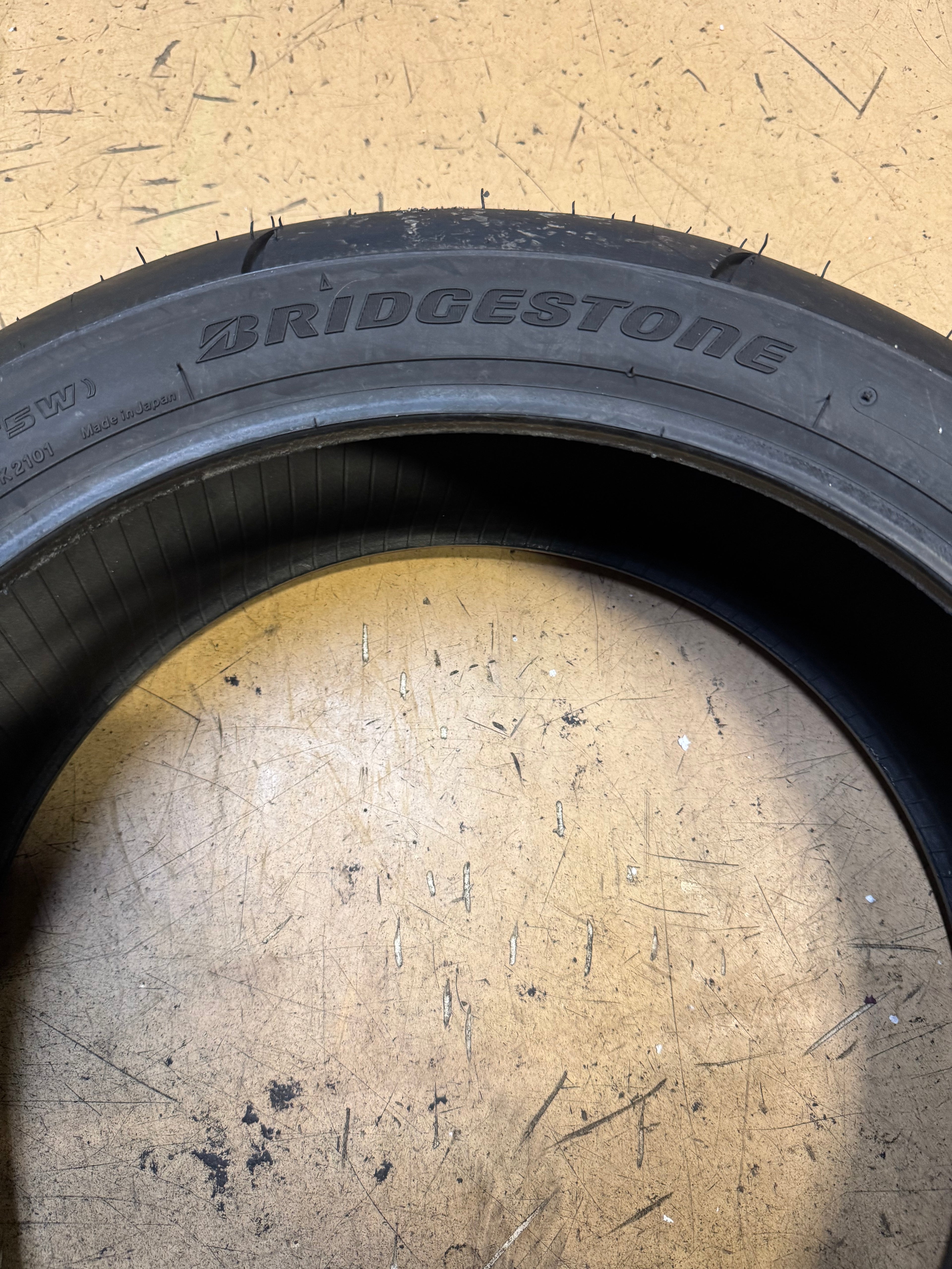 BRIDGESTONE BATTLAX RACING STREET RS11R BSW 190 55 17 75W TIRE 11665