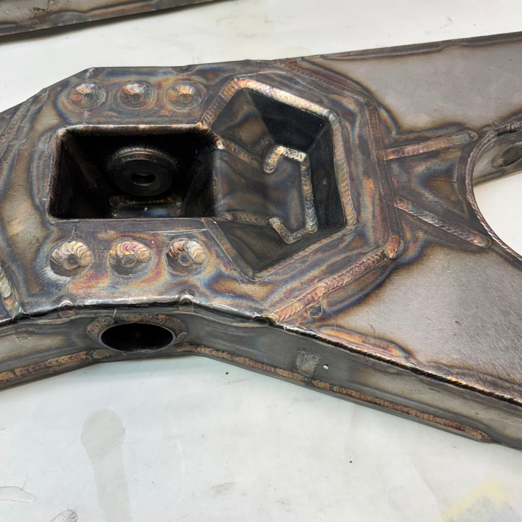 CUSTOM FABRICATED REPLACEMENT CONTROL ARM FOR TROPHY TRUCK OR ATV/UTV 32" x 14"