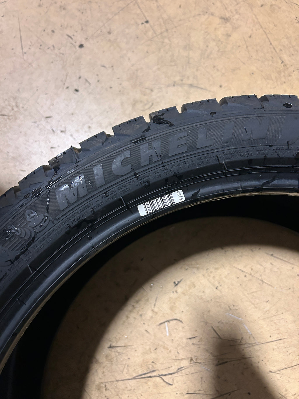 2 MICHELIN X-ICE SNOW BSW P 245 40 20 99H XL WINTER TIRE 81241