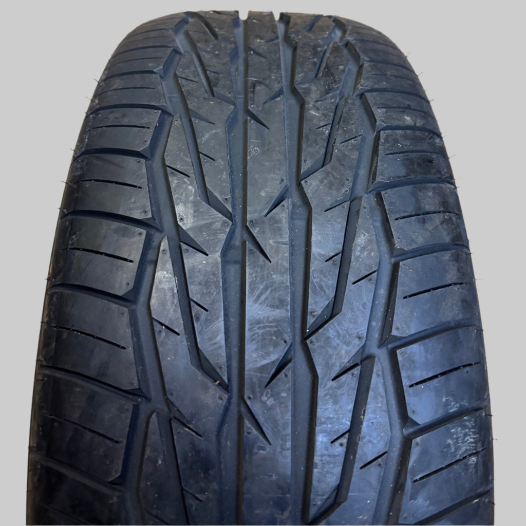 TOYO EXTENSA HP II P 245 45 19 102W XL ALL SEASON TIRE 196240