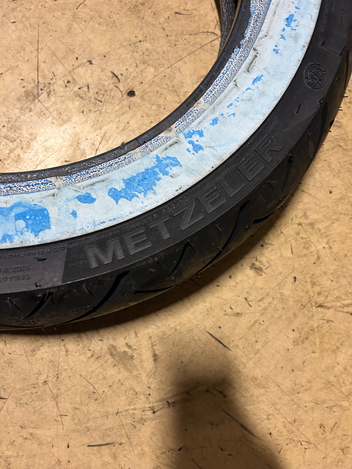 METZELER ME888 MARATHON ULTRA WW 130 90 16 73H REAR MOTORCYCLE TIRE 2408300