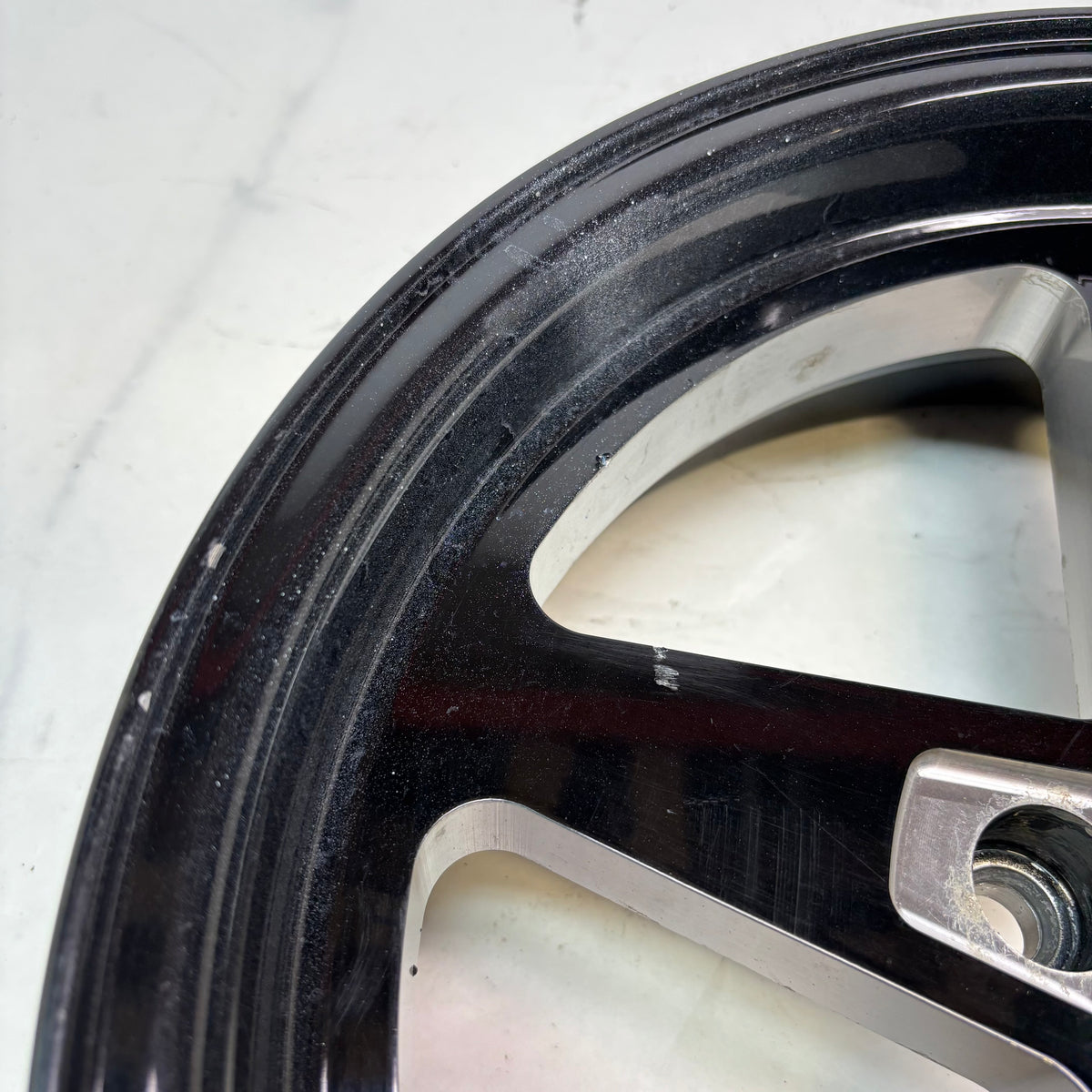 2 VISION SPORT STAR 571 WHEEL 15X4 5X114.3 GLOSS BLACK WITH MILLED CENTER -19MM