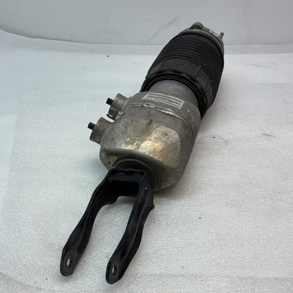 GENUINE 17-22 PORSCHE PANAMERA 971 FRONT AIR SUSPENSION STRUTS SHOCKS