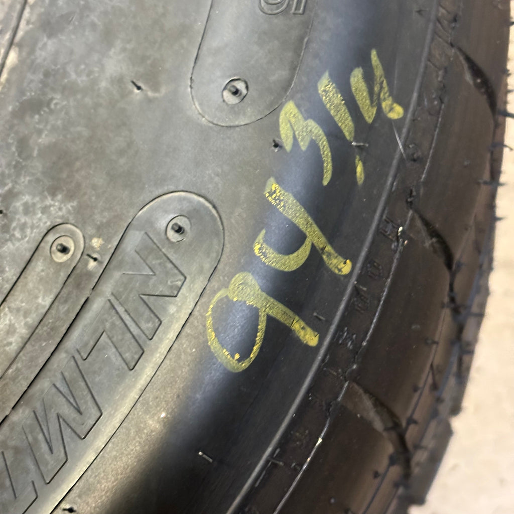 HOOSIER LATE MODEL NLMT2 92 11 15 LCB DIRT TIRE ROLLOVER 94-¾”36710NLMT2