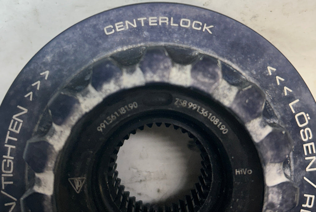 USED PORSCHE CENTER WHEEL LOCK 991 361 081 90