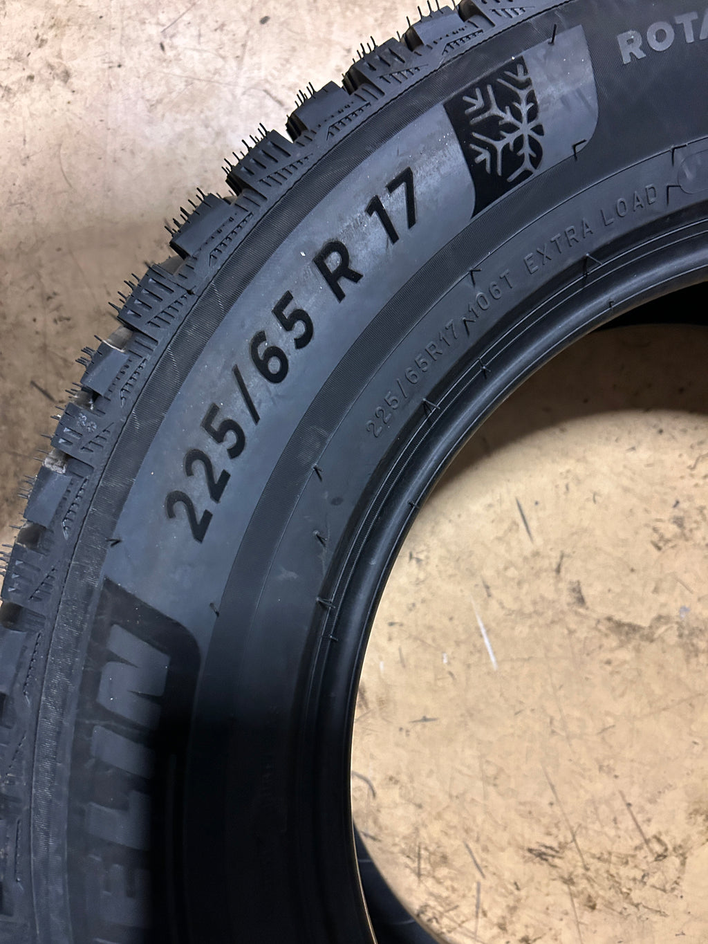 MICHELIN X-ICE NORTH 4 SUV STUDDED BSW P 225 65 17 106T XL WINTER TIRE 11291