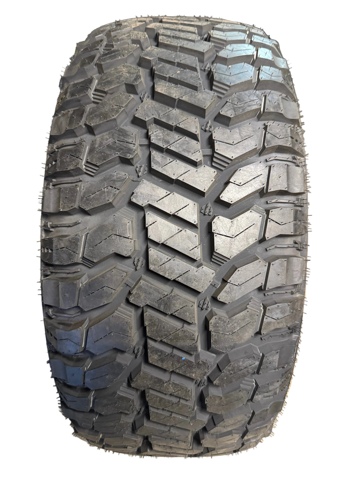 NOS PATRIOT RUGGED TERRAIN BSW LT 33 12.5 18 122Q 12PLY TIRE PASYTH0080