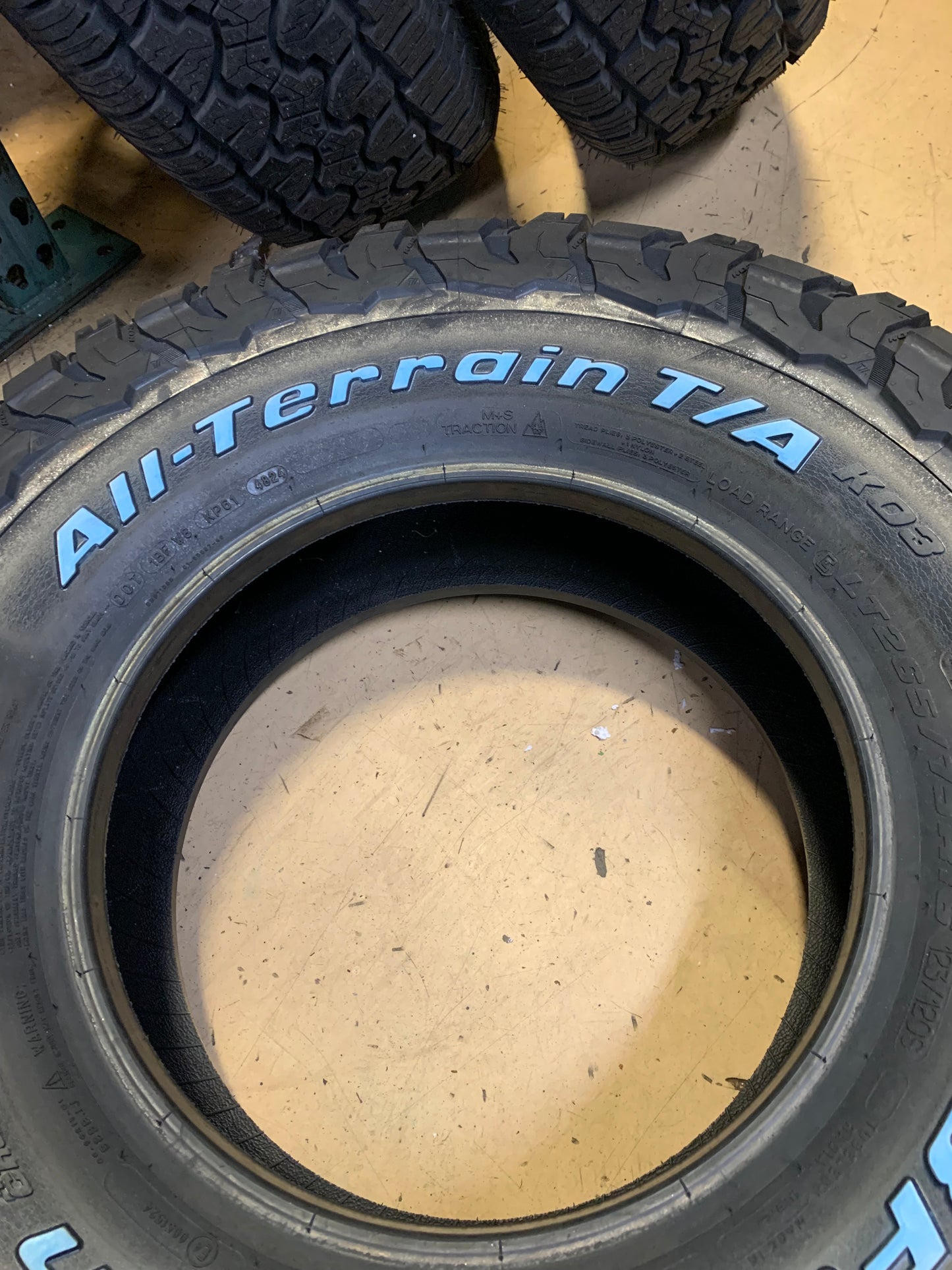 BFGOODRICH ALL TERRAIN T/A KO3 BSW LT 265/75R16 123/120S 10PLY ALL TERRAIN TIRE 14355