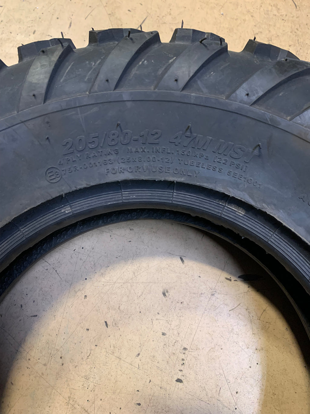 CARLISLE TRAIL WOLF BSW  205 80 12 47M 4 PLY ATV/UTV TIRE 5EE1001