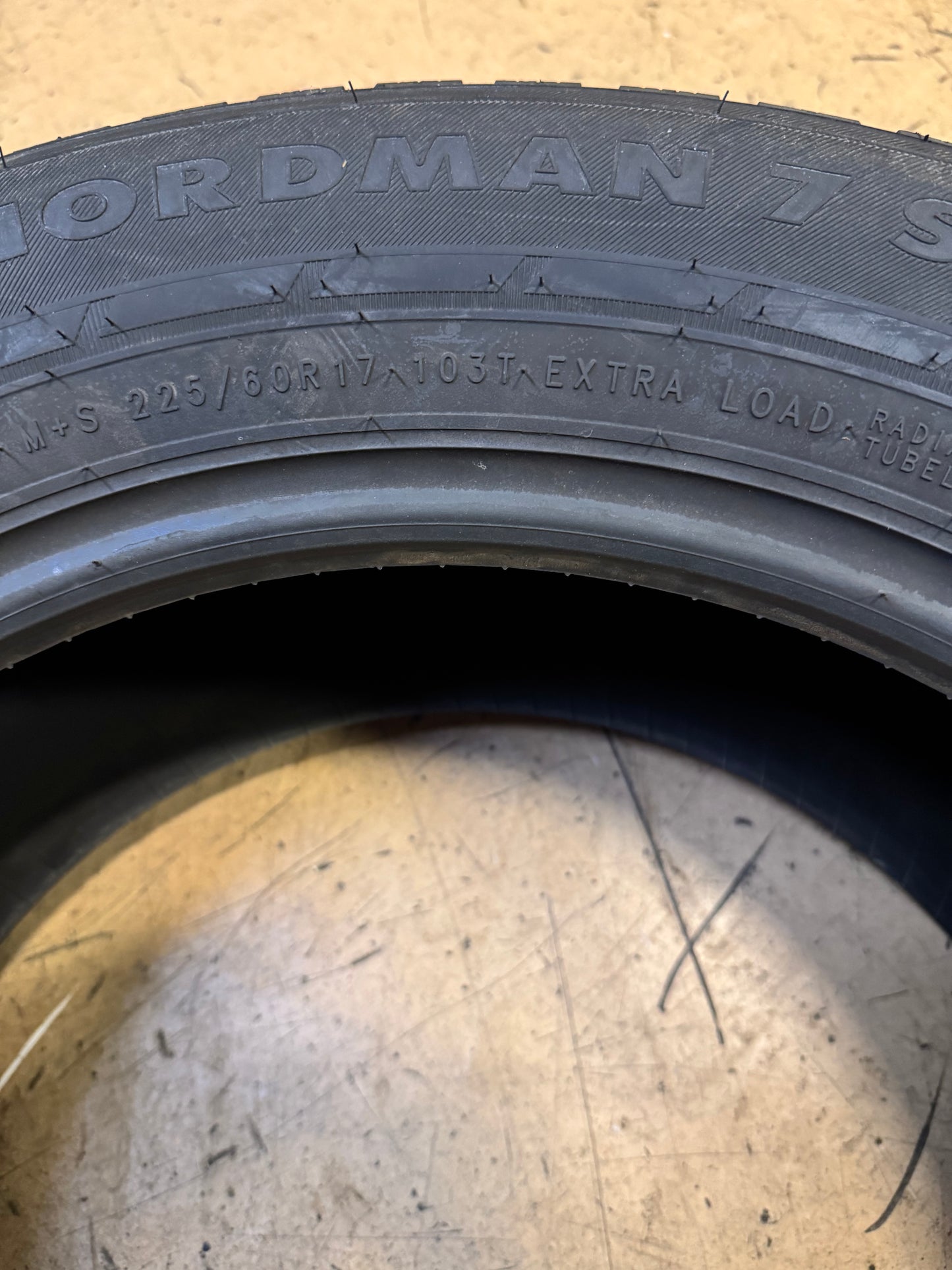 2 NOS NOKIAN NORDMAN 7 SUV BSW P 225 60 17 103T XL WINTER TIRE T430054