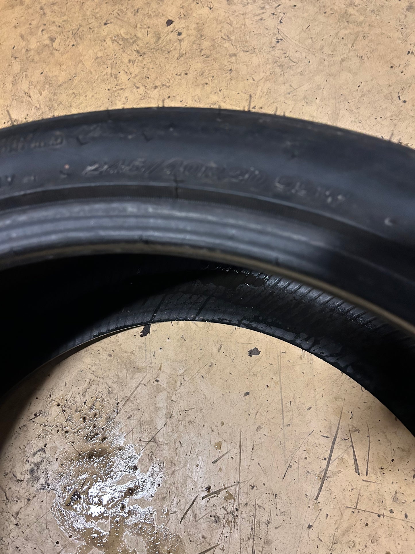 2 NOS NITTO INVO BSW P 245 40 20 99W UHP TIRE 203490