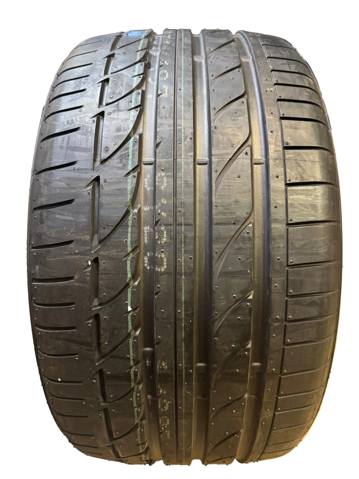 NOS BRIDGESTONE POTENZA S001 BSW P 295 35 20 101Y UHP SUMMER TIRE 144951