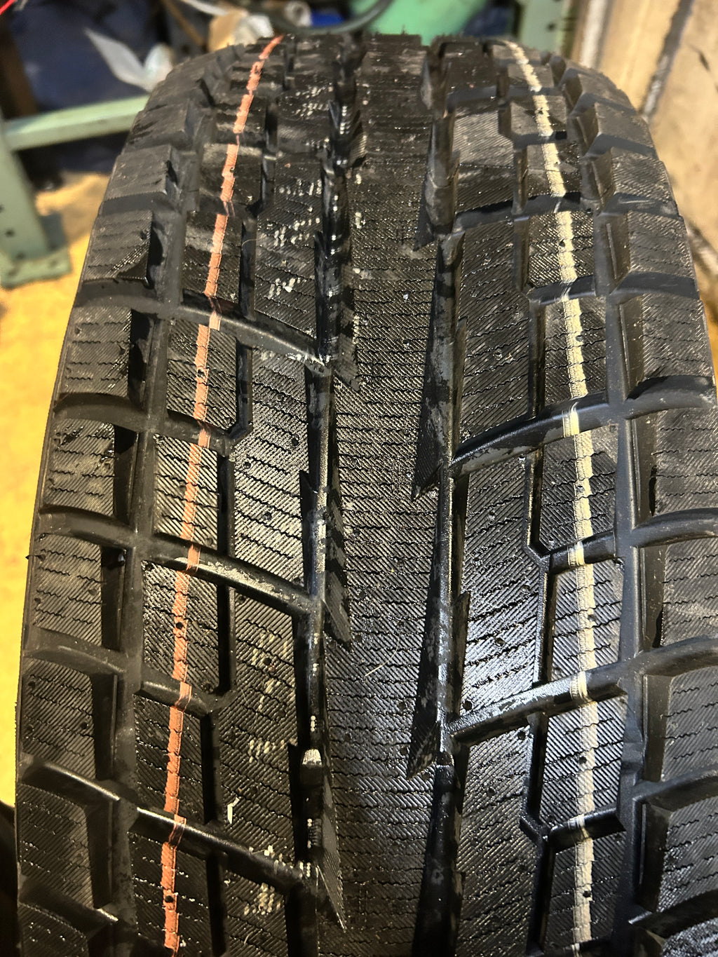 YOKOHAMA ICE GUARD IG51V BSW P 275 65 18 116T WINTER TIRE 110151152