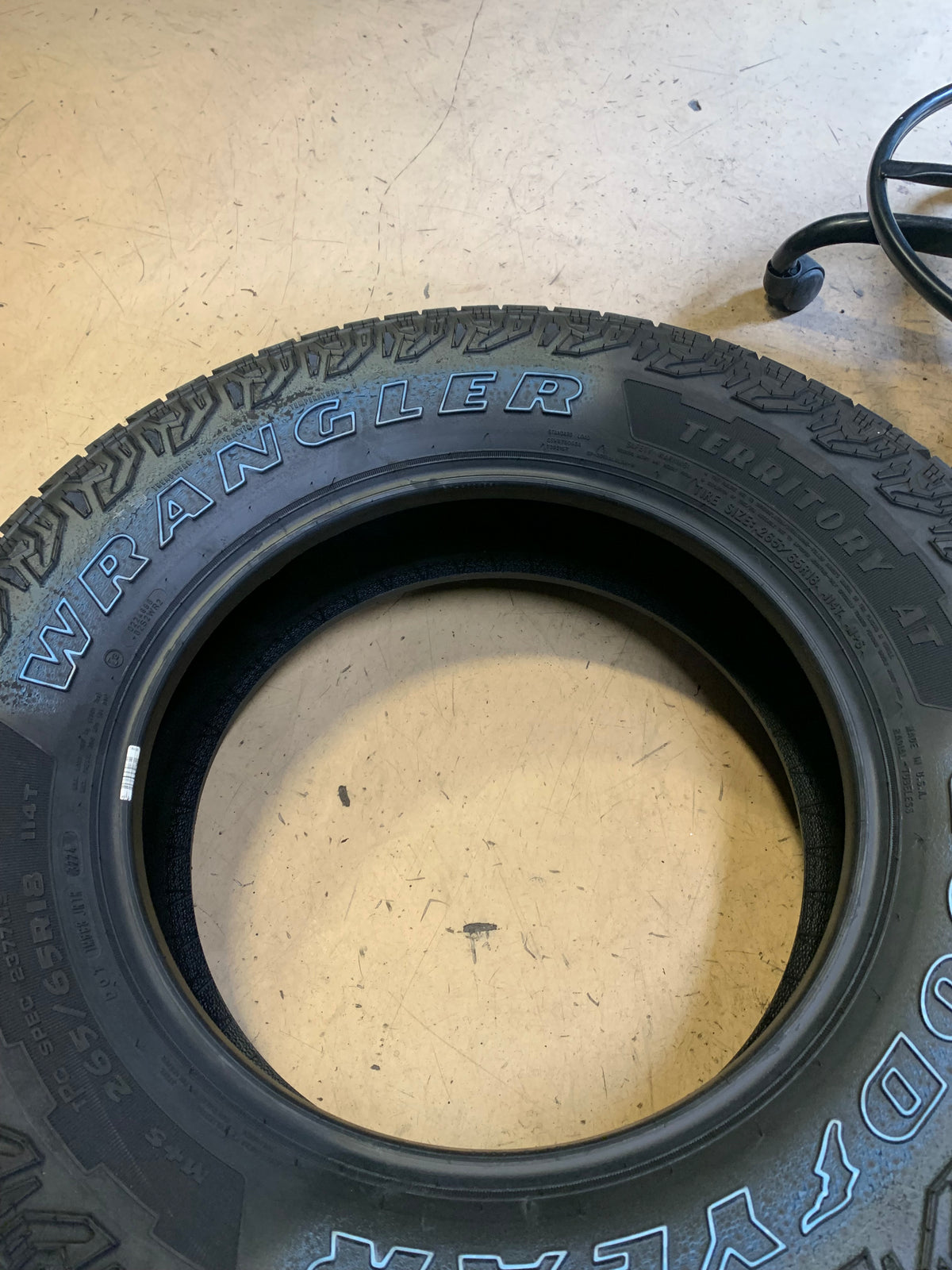 2 GOODYEAR WRANGLER TERRITORY AT RWL P 265 65 18 114T ALL TERRAIN TIRE 734006586