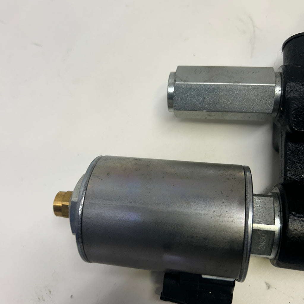 SHIMADZU HYDRAULIC MOTOR  MM300A17622V